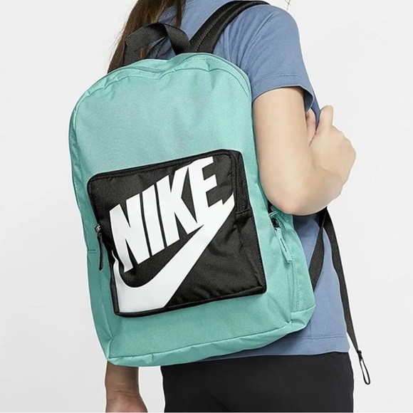 Nike Backpack - Picture 3 of 12